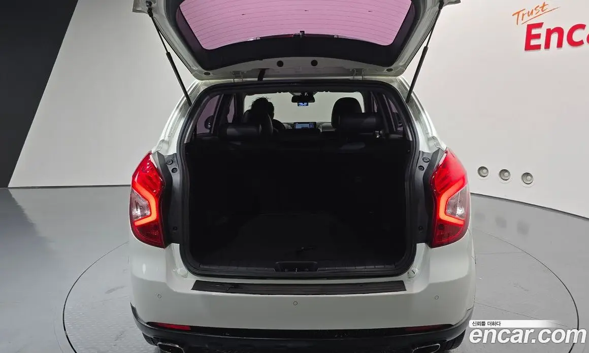 SsangYong Korando 2015 2.2 автомат (гидро), фото 26 SsangYong Korando 2015 2.2 автомат (гидро), фото 26