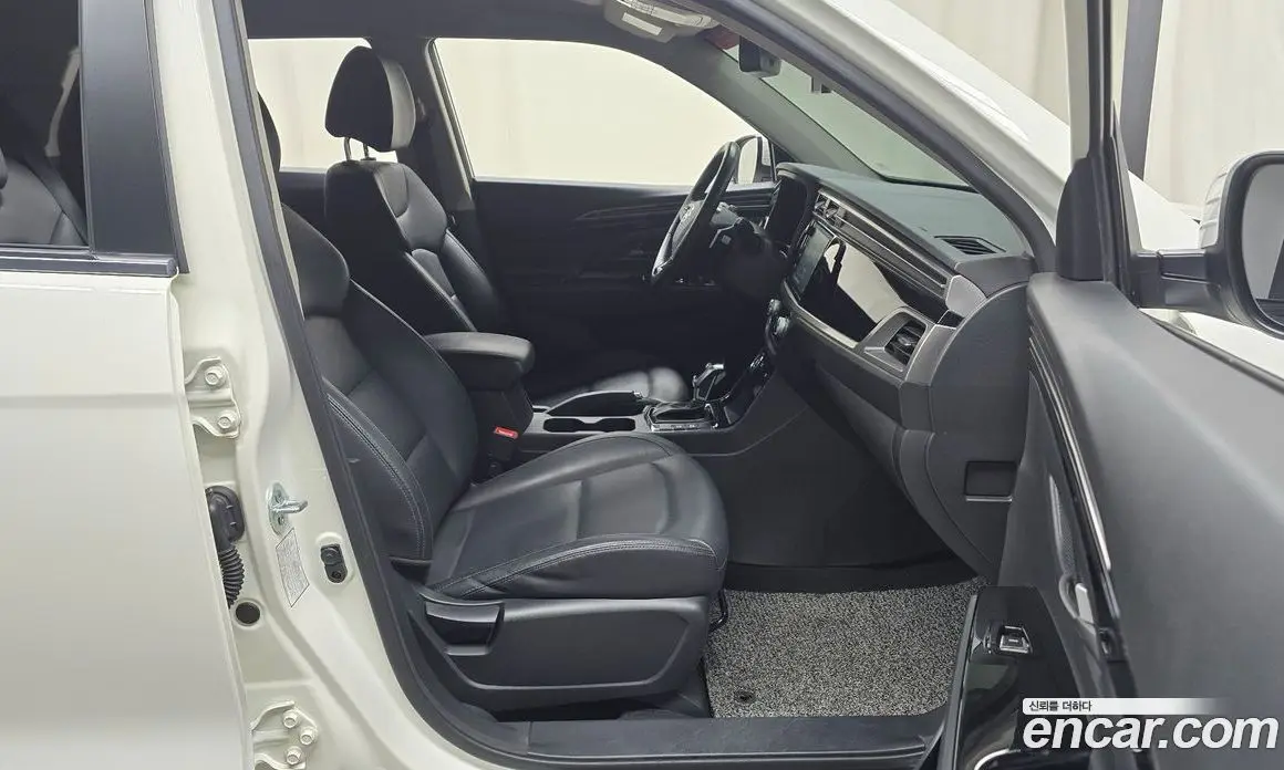 SsangYong Korando 2019 1.6 автомат (гидро), фото 15