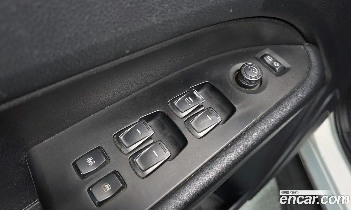 SsangYong Rexton 2018 2.2 автомат (гидро), фото 12 SsangYong Rexton 2018 2.2 автомат (гидро), фото 12