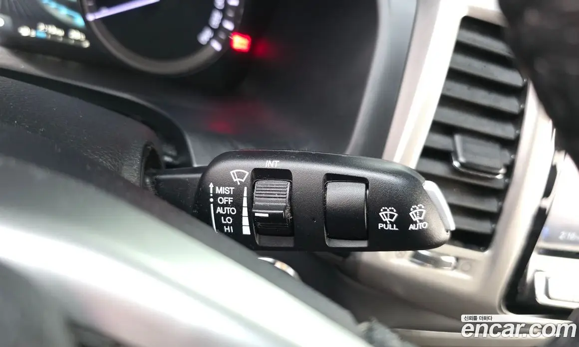 SsangYong Rexton 2018 2.2 автомат (гидро), фото 27 SsangYong Rexton 2018 2.2 автомат (гидро), фото 27