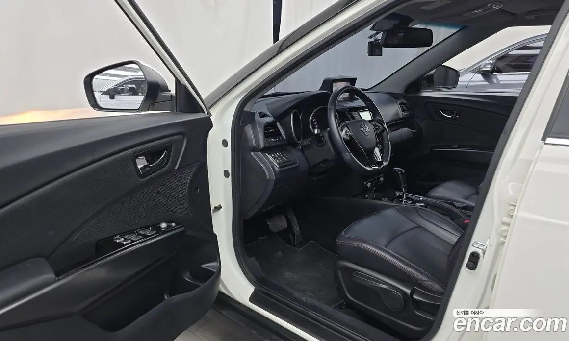 SsangYong TIBOLI 2016 1.6 автомат (гидро), фото 13 SsangYong TIBOLI 2016 1.6 автомат (гидро), фото 13