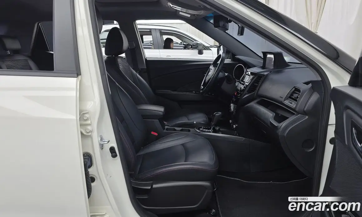 SsangYong TIBOLI 2016 1.6 автомат (гидро), фото 16 SsangYong TIBOLI 2016 1.6 автомат (гидро), фото 16
