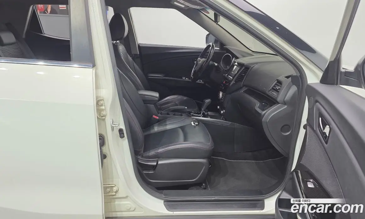 SsangYong TIBOLI 2016 1.6 автомат (гидро), фото 16 SsangYong TIBOLI 2016 1.6 автомат (гидро), фото 16