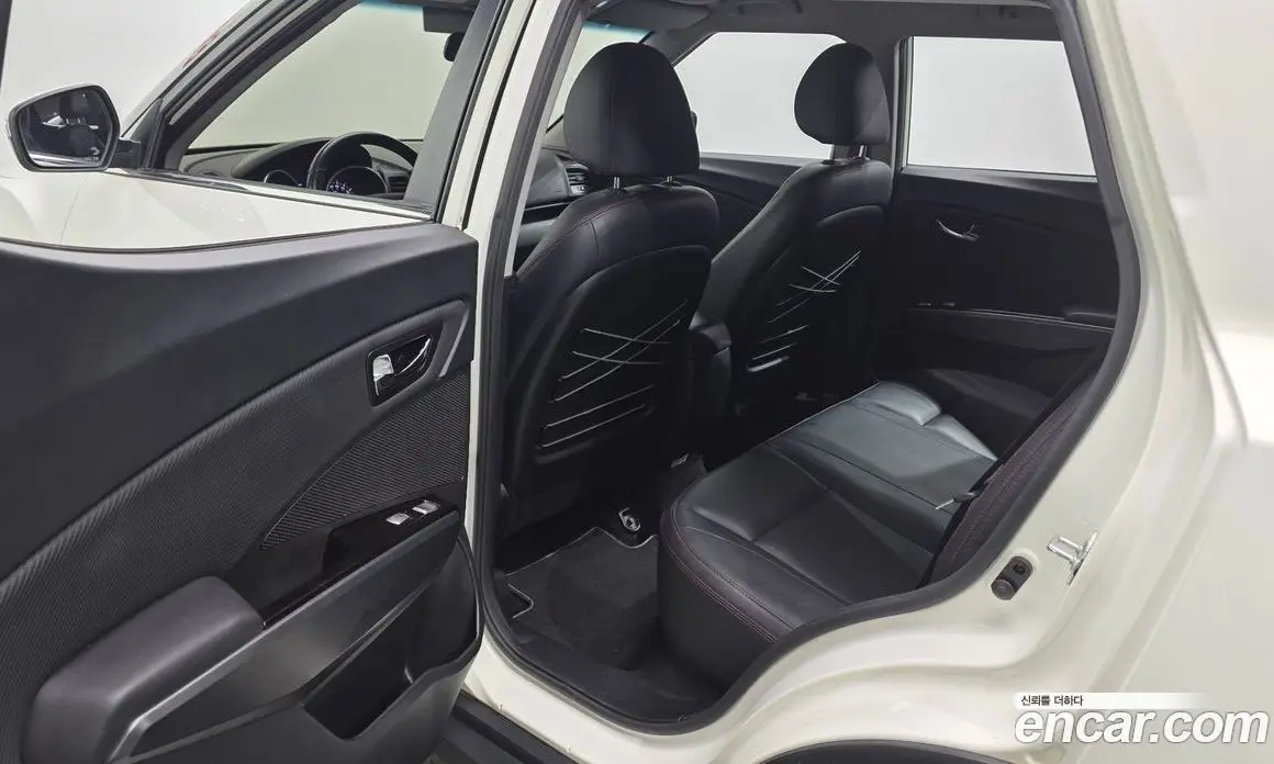 SsangYong TIBOLI 2016 1.6 автомат (гидро), фото 18 SsangYong TIBOLI 2016 1.6 автомат (гидро), фото 18