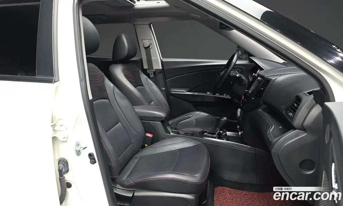 SsangYong TIBOLI 2016 1.6 автомат (гидро), фото 11 SsangYong TIBOLI 2016 1.6 автомат (гидро), фото 11