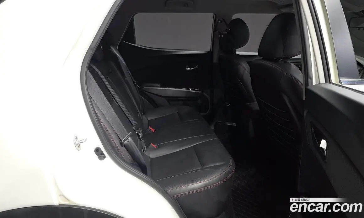 SsangYong TIBOLI 2017 1.6 автомат (гидро), фото 12 SsangYong TIBOLI 2017 1.6 автомат (гидро), фото 12