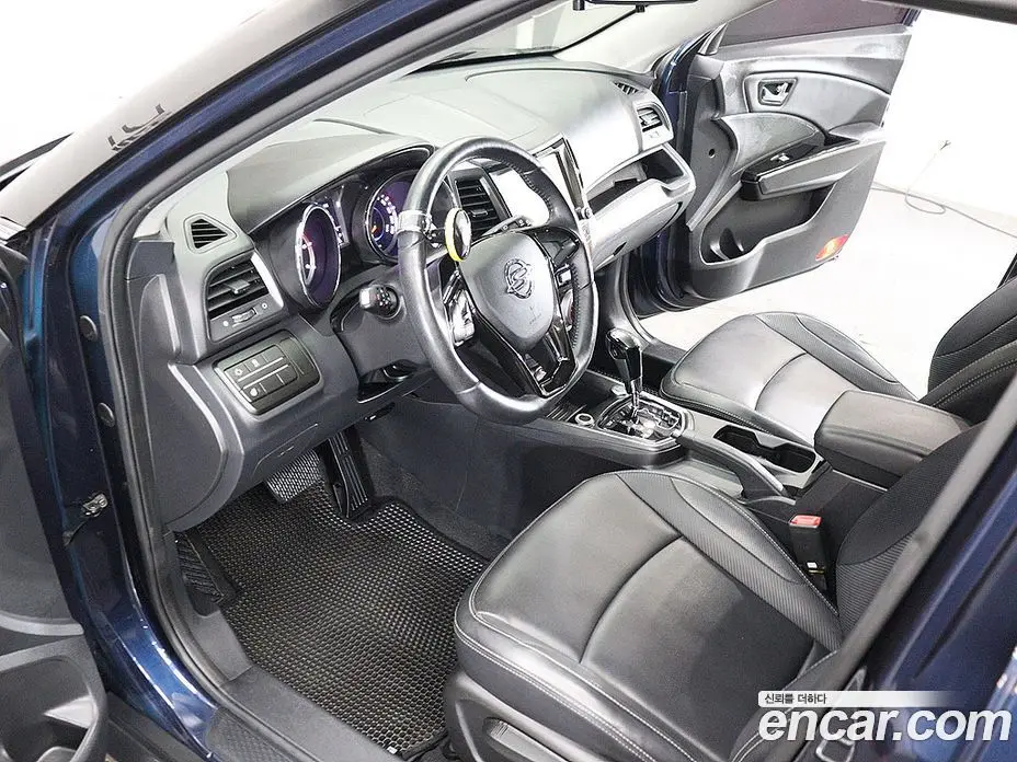SsangYong TIBOLI 2017 1.6 автомат (гидро), фото 10 SsangYong TIBOLI 2017 1.6 автомат (гидро), фото 10