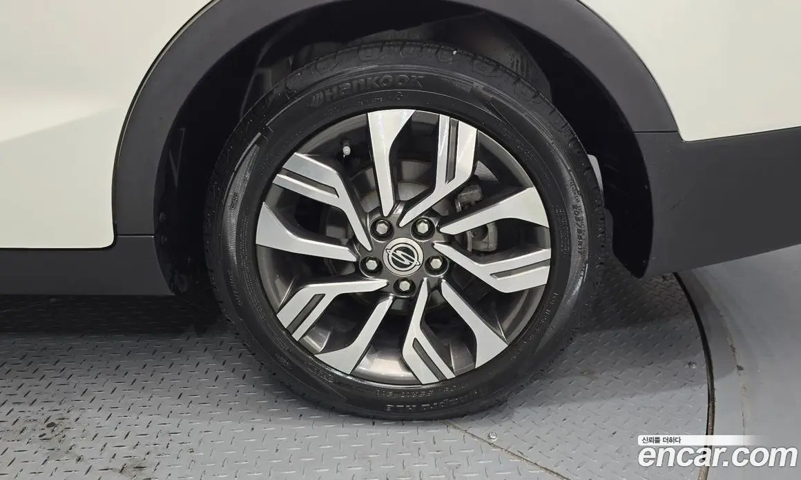 SsangYong TIBOLI 2018 1.6 автомат (гидро), фото 7 SsangYong TIBOLI 2018 1.6 автомат (гидро), фото 7
