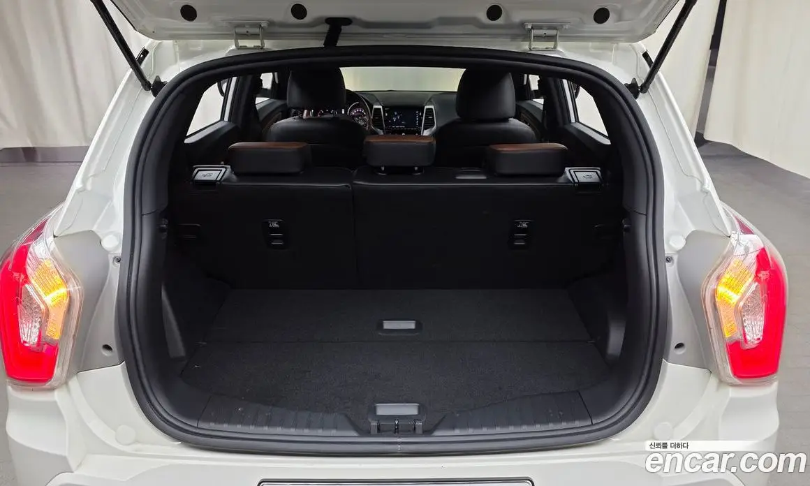 SsangYong TIBOLI 2018 1.6 автомат (гидро), фото 22 SsangYong TIBOLI 2018 1.6 автомат (гидро), фото 22