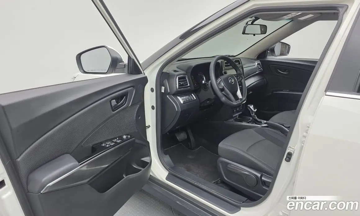 SsangYong TIBOLI 2021 1.5 автомат (гидро), фото 10 SsangYong TIBOLI 2021 1.5 автомат (гидро), фото 10