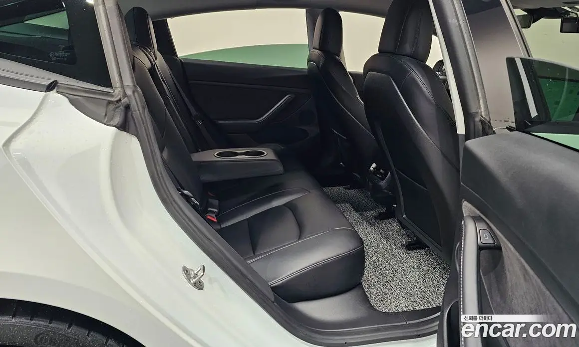 Tesla Model 3 2021 0.2 автомат (гидро), фото 11 Tesla Model 3 2021 0.2 автомат (гидро), фото 11