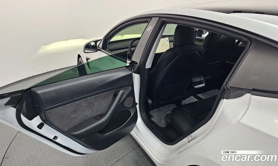 Tesla Model 3 2021 0.2 автомат (гидро), фото 12 Tesla Model 3 2021 0.2 автомат (гидро), фото 12