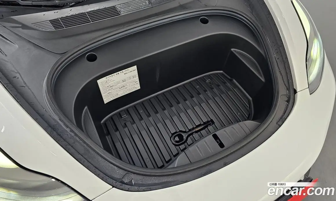 Tesla Model 3 2021 0.2 автомат (гидро), фото 6 Tesla Model 3 2021 0.2 автомат (гидро), фото 6