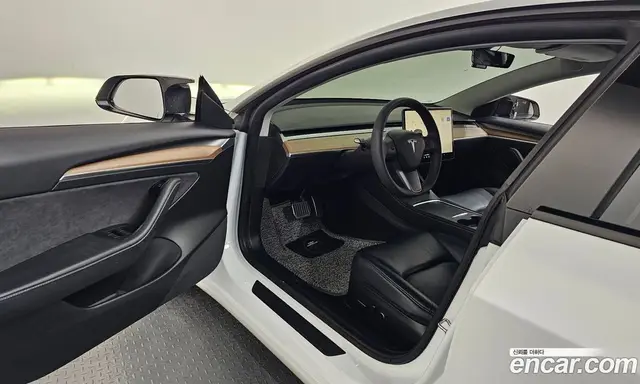 Tesla Model 3 2021 0.2 автомат (гидро), миниатюра 10 Tesla Model 3 2021 0.2 автомат (гидро), миниатюра 10