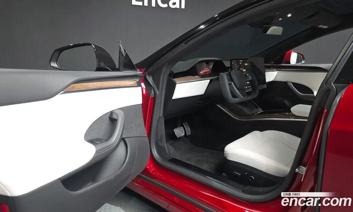 Tesla Model S 2023 0.3 автомат (гидро), фото 13