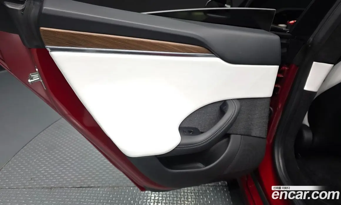 Tesla Model S 2023 0.3 автомат (гидро), фото 15