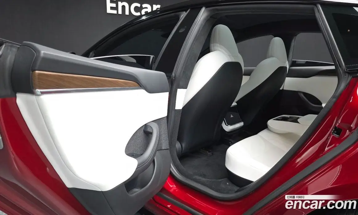 Tesla Model S 2023 0.3 автомат (гидро), фото 16