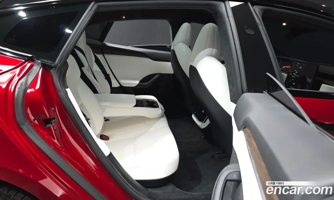Tesla Model S 2023 0.3 автомат (гидро), фото 18