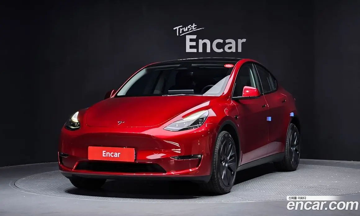 Tesla Model Y 2024 0.2 автомат (гидро), фото 1 Tesla Model Y 2024 0.2 автомат (гидро), фото 1