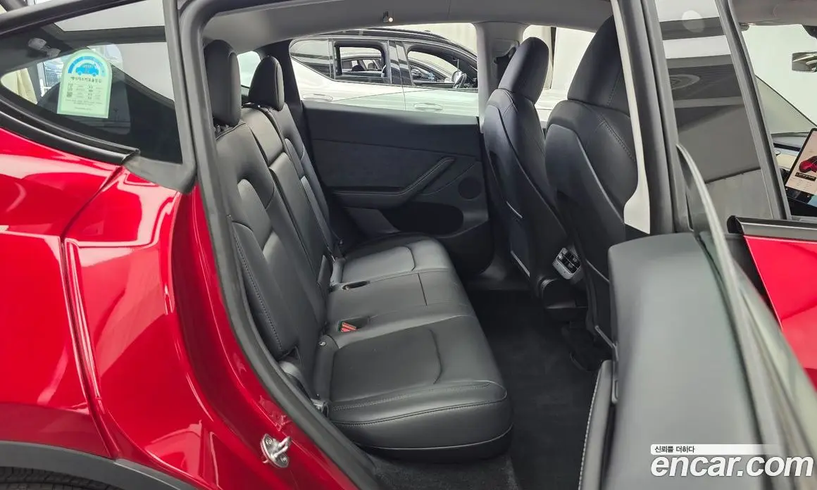 Tesla Model Y 2024 0.2 автомат (гидро), фото 18 Tesla Model Y 2024 0.2 автомат (гидро), фото 18