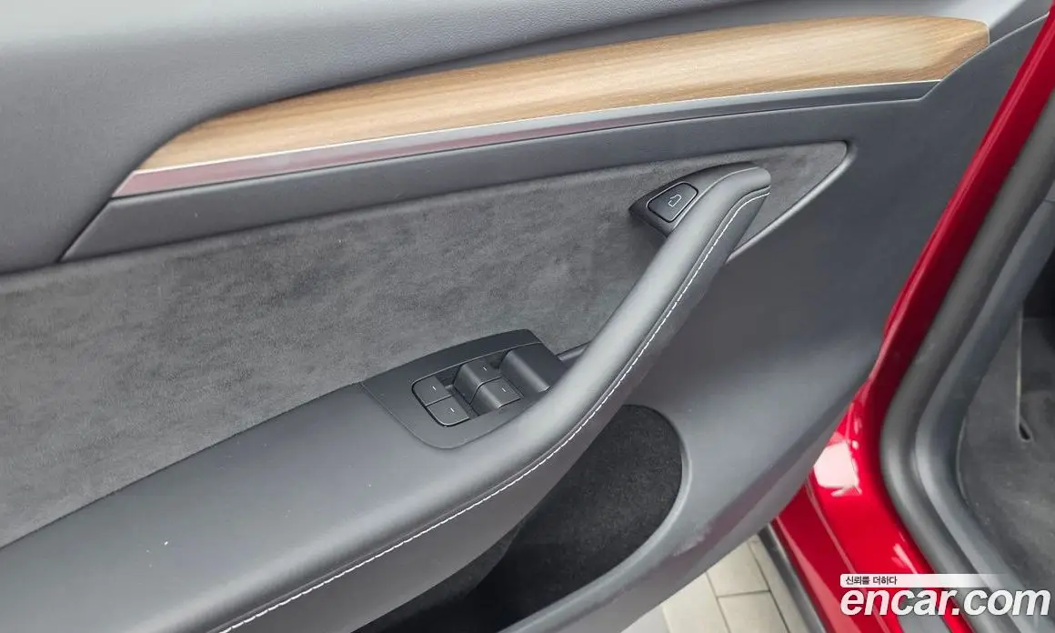 Tesla Model Y 2024 0.2 автомат (гидро), фото 27 Tesla Model Y 2024 0.2 автомат (гидро), фото 27