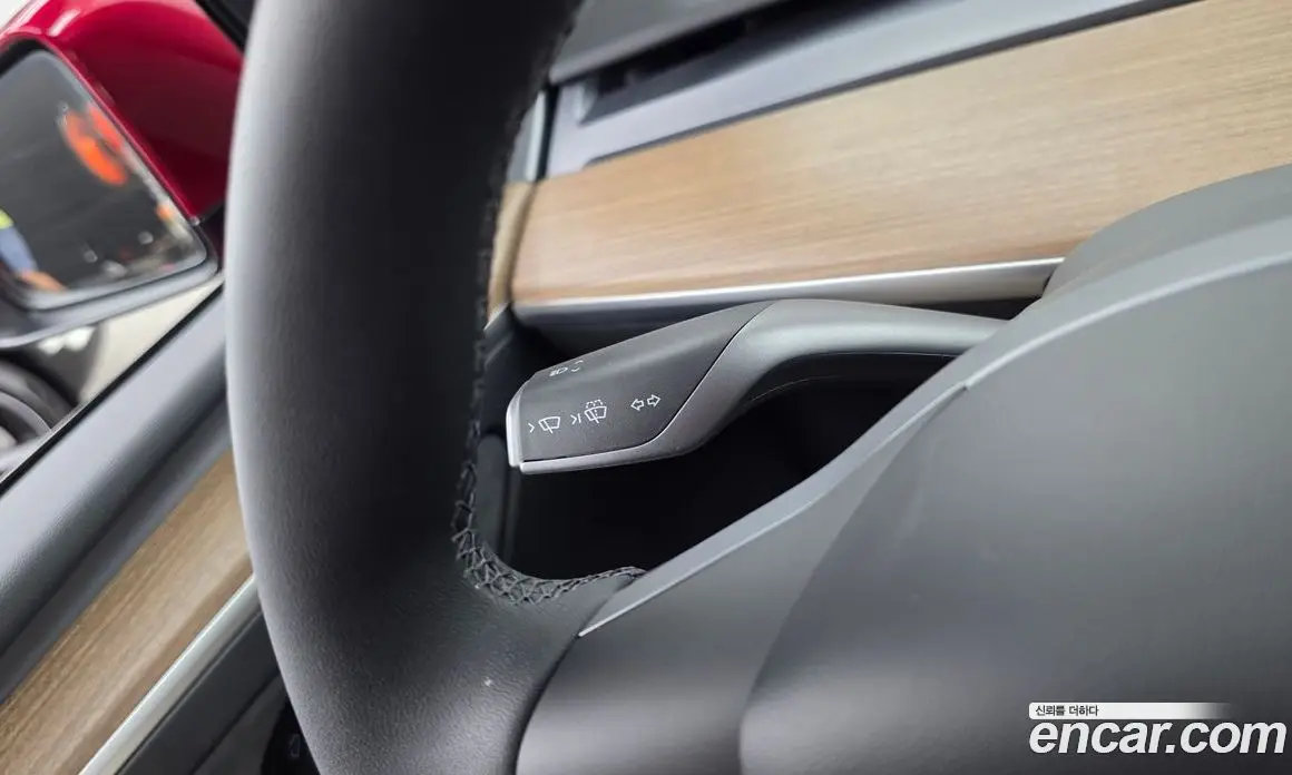 Tesla Model Y 2024 0.2 автомат (гидро), фото 35 Tesla Model Y 2024 0.2 автомат (гидро), фото 35