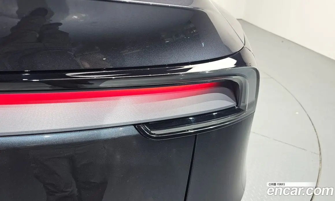 Tesla Model Y 2026 0.2 автомат (гидро), фото 8 Tesla Model Y 2026 0.2 автомат (гидро), фото 8