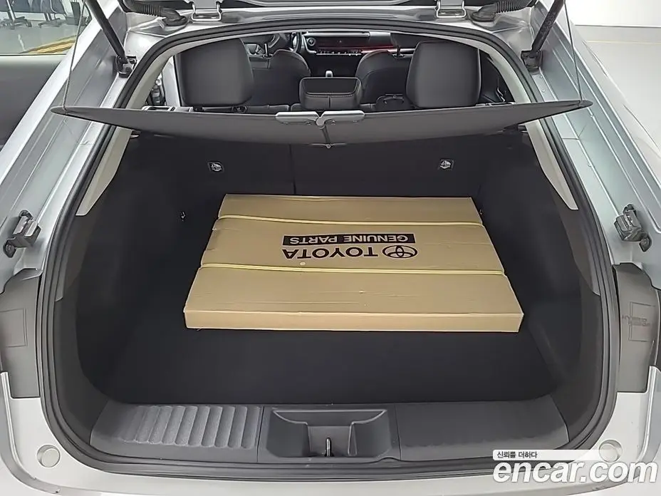 Toyota Prius 2024 2.0 автомат (гидро), фото 19 Toyota Prius 2024 2.0 автомат (гидро), фото 19