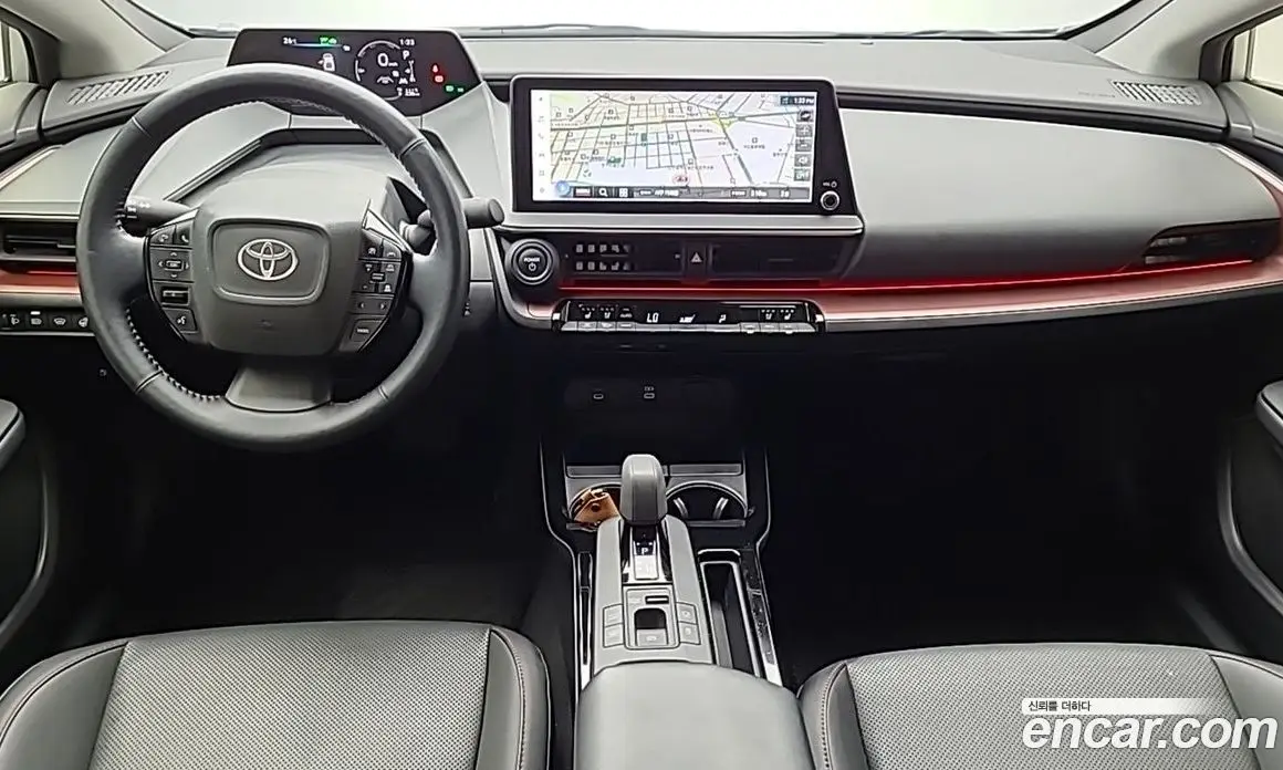 Toyota Prius 2024 2.0 автомат (гидро), фото 7 Toyota Prius 2024 2.0 автомат (гидро), фото 7