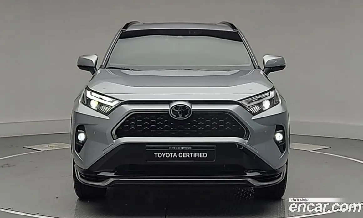 Toyota RAV4 2025 2.5 автомат (гидро), фото 3 Toyota RAV4 2025 2.5 автомат (гидро), фото 3