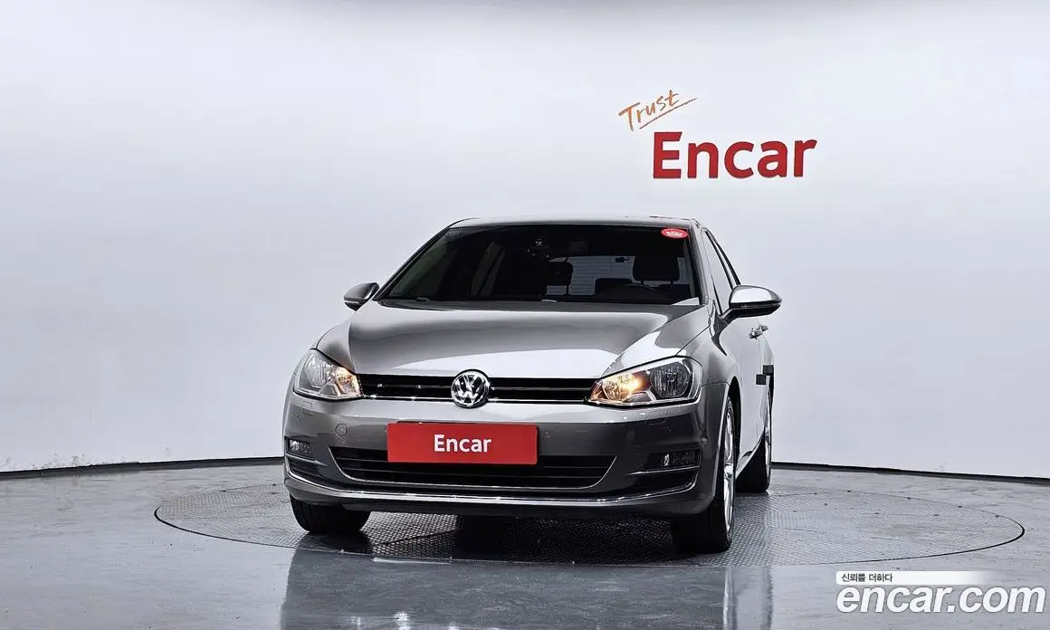 Volkswagen Golf 2015 1.6 автомат (гидро), фото 3 Volkswagen Golf 2015 1.6 автомат (гидро), фото 3