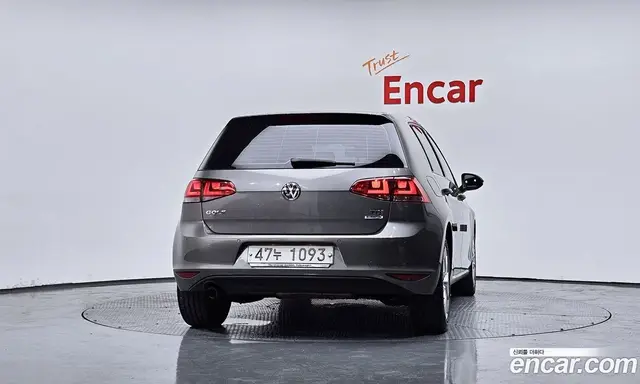 Volkswagen Golf 2015 1.6 автомат (гидро), миниатюра 4 Volkswagen Golf 2015 1.6 автомат (гидро), миниатюра 4