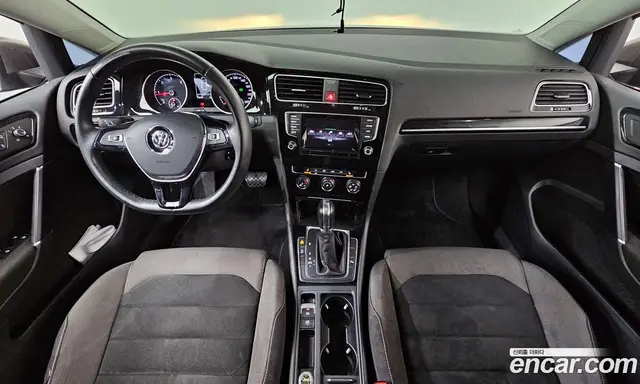Volkswagen Golf 2015 1.6 автомат (гидро), миниатюра 7 Volkswagen Golf 2015 1.6 автомат (гидро), миниатюра 7