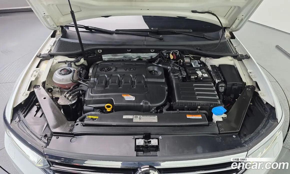 Volkswagen Passat 2018 2.0 автомат (гидро), фото 6 Volkswagen Passat 2018 2.0 автомат (гидро), фото 6