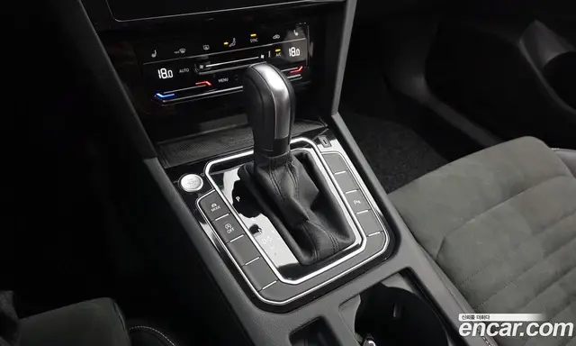 Volkswagen Passat 2022 2.0 автомат (гидро), миниатюра 11 Volkswagen Passat 2022 2.0 автомат (гидро), миниатюра 11
