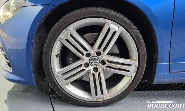 Volkswagen Scirocco 2013 2.0 автомат (гидро), миниатюра 5 Volkswagen Scirocco 2013 2.0 автомат (гидро), миниатюра 5