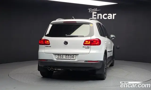 Volkswagen Tiguan 2016 2.0 автомат (гидро), миниатюра 4 Volkswagen Tiguan 2016 2.0 автомат (гидро), миниатюра 4