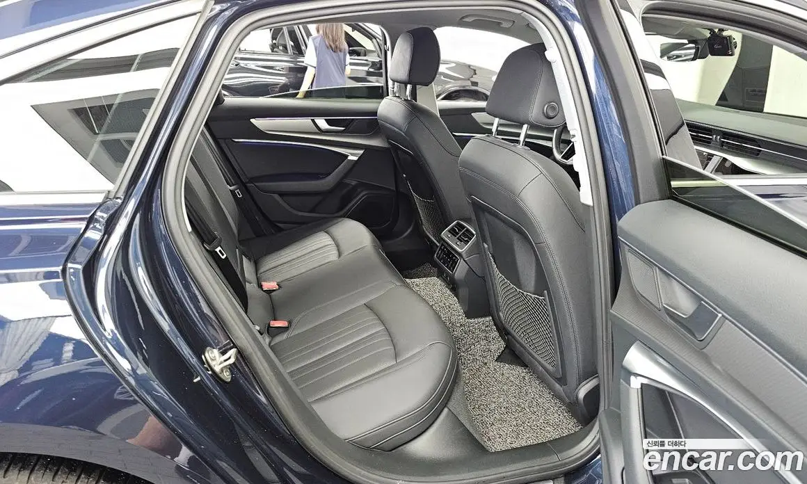 Audi A6 2021 2.0 автомат (гидро), фото 18 Audi A6 2021 2.0 автомат (гидро), фото 18