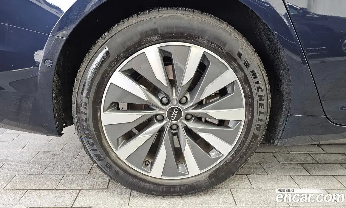 Audi A6 2021 2.0 автомат (гидро), фото 5 Audi A6 2021 2.0 автомат (гидро), фото 5