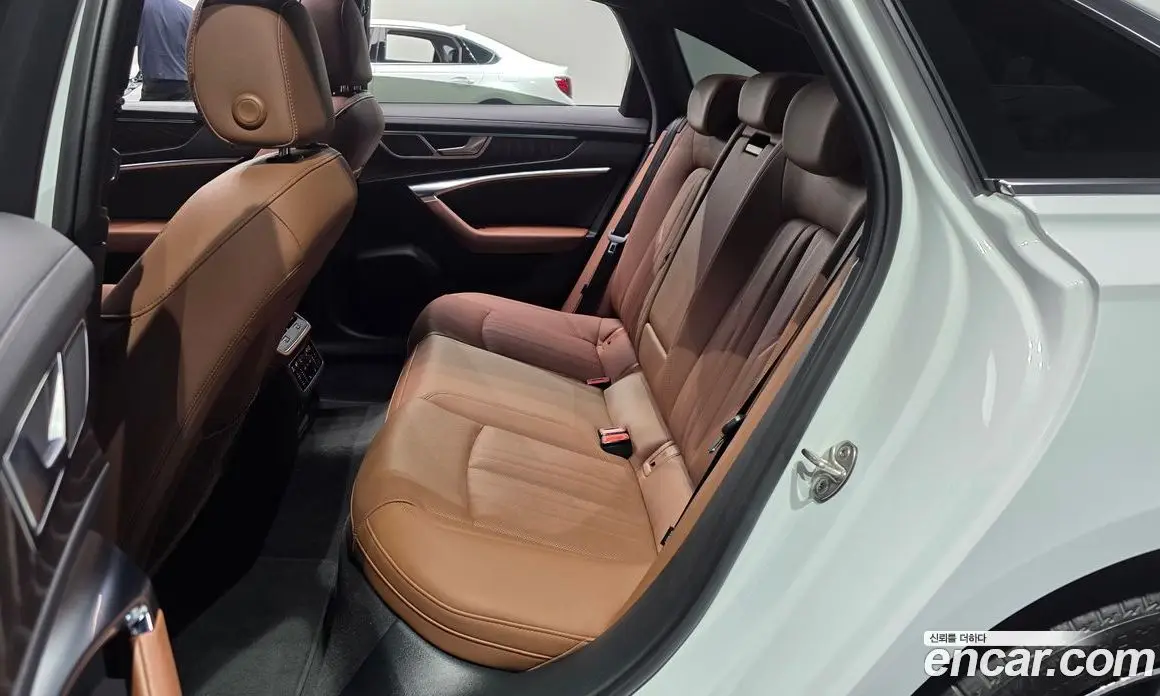 Audi A6 2023 2.0 автомат (гидро), фото 11 Audi A6 2023 2.0 автомат (гидро), фото 11
