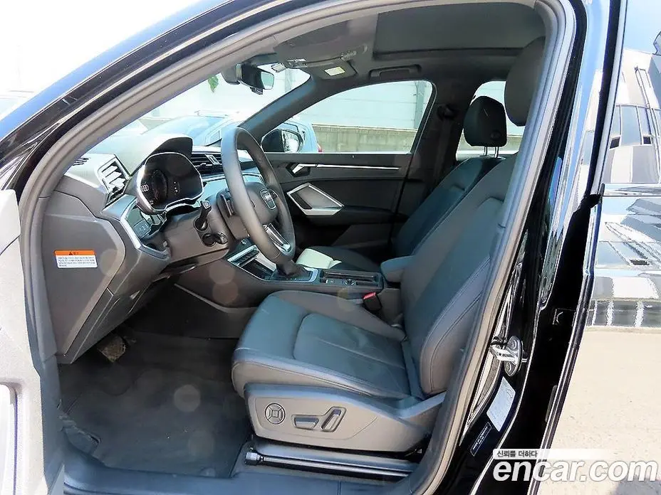 Audi Q3 2025 2.0 автомат (гидро), фото 19