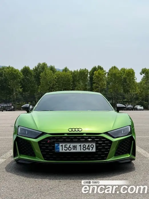 Audi R8, 2021, 29 500 км Audi R8, 2021, 29 500 км