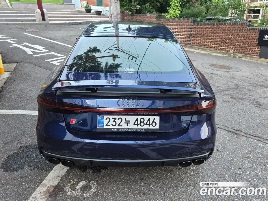 Audi S7 2021 3.0 автомат (гидро), фото 4 Audi S7 2021 3.0 автомат (гидро), фото 4