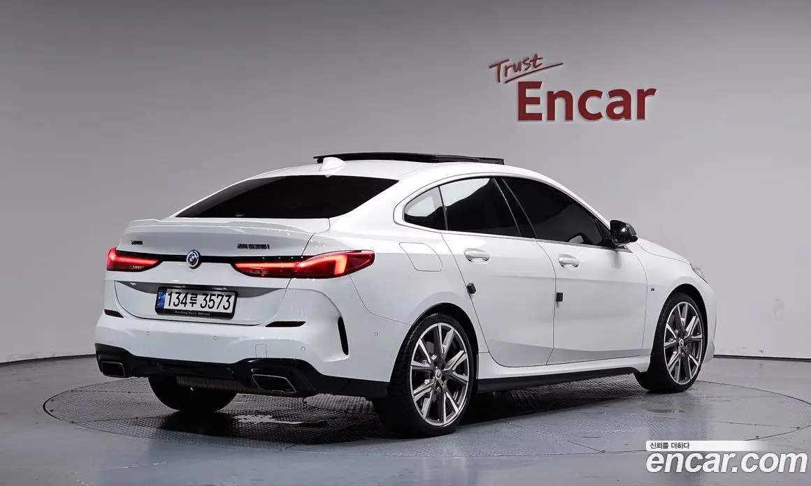 BMW 2 серия 2022 2.0 автомат (гидро), фото 1 BMW 2 серия 2022 2.0 автомат (гидро), фото 1