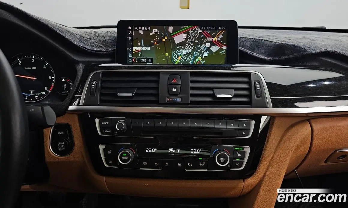 BMW 3 серия 2019 2.0 автомат (гидро), фото 14