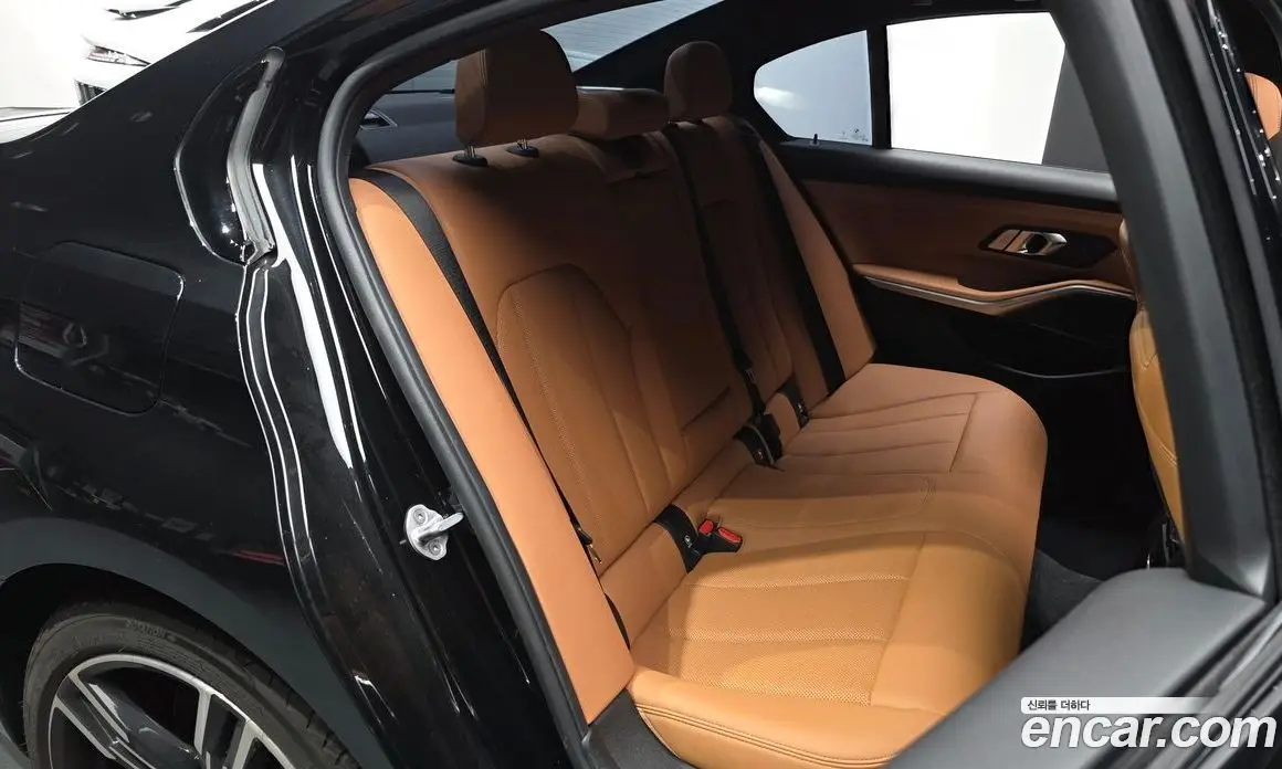 BMW 3 серия 2024 2.0 автомат (гидро), фото 18 BMW 3 серия 2024 2.0 автомат (гидро), фото 18