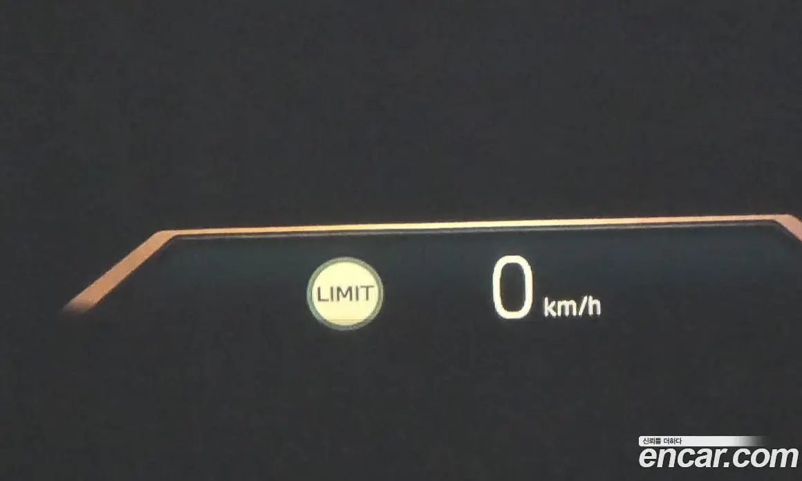 BMW 3 серия 2024 2.0 автомат (гидро), фото 25 BMW 3 серия 2024 2.0 автомат (гидро), фото 25