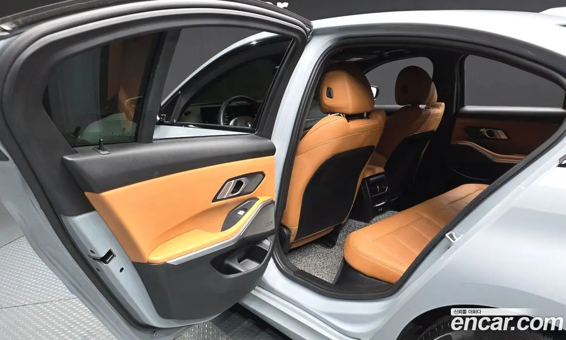 BMW 3 серия 2025 2.0 автомат (гидро), фото 16 BMW 3 серия 2025 2.0 автомат (гидро), фото 16