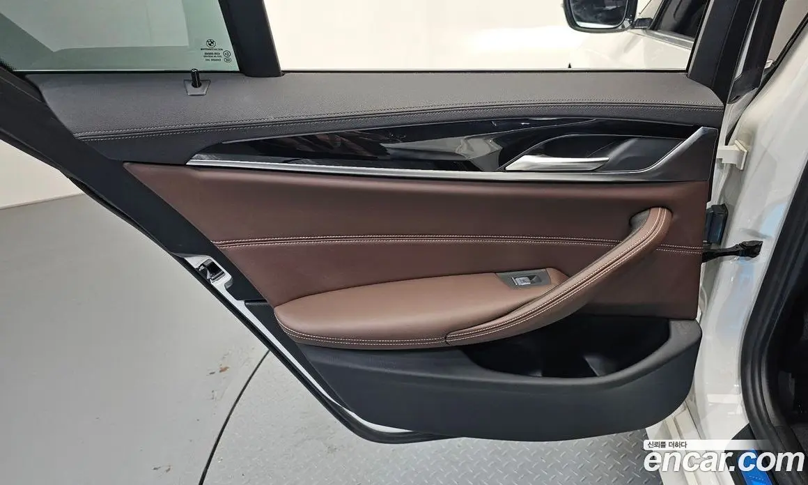 BMW 5 серия 2021 2.0 автомат (гидро), фото 15 BMW 5 серия 2021 2.0 автомат (гидро), фото 15