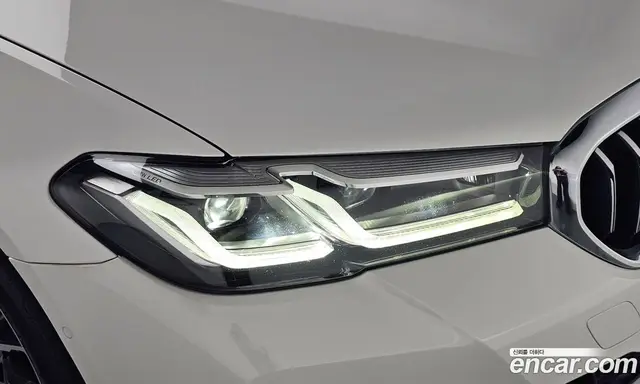 BMW 5 серия 2021 2.0 автомат (гидро), миниатюра 8 BMW 5 серия 2021 2.0 автомат (гидро), миниатюра 8